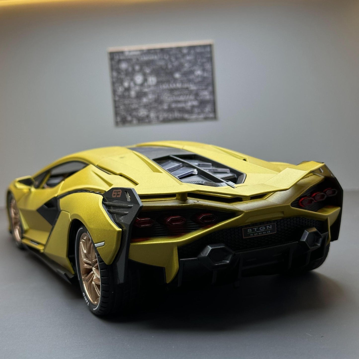 合金汽車模型1:18 Rambo 閃電跑車,帶聲光回拉玩具汽車音樂模型裝飾品合集