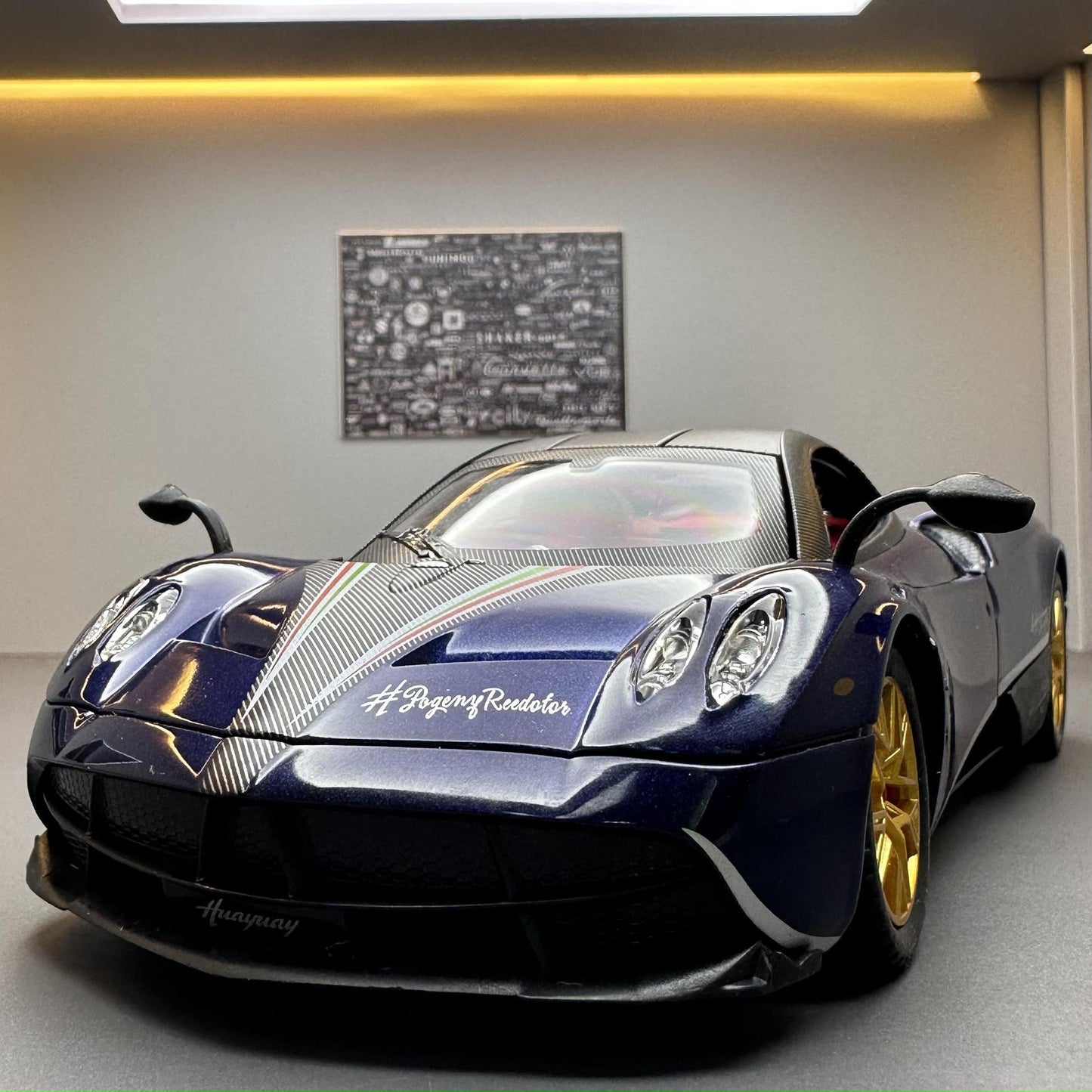 合金車模1:24 Pagani 帕加尼中國龍跑車回力聲光汽車玩具模型擺件