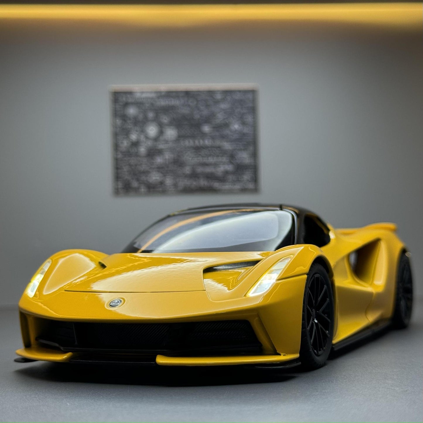 合金車型1:24 Lotus 有軌電車用聲光回力玩具跑車音樂模型裝飾品代分發