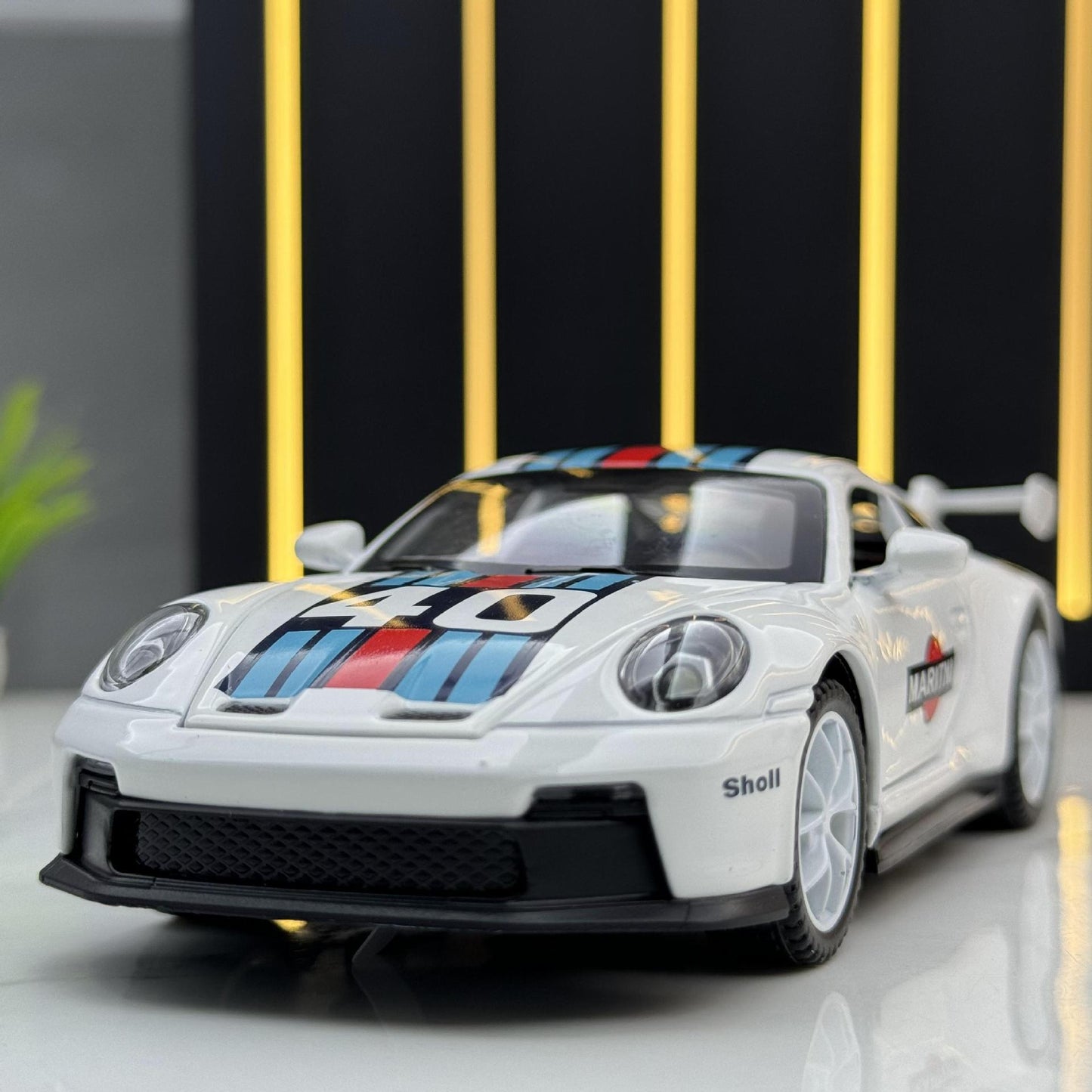 合金車模1:32 Porsche 911GT3跑車馬天尼回力玩具車音樂模型擺件
