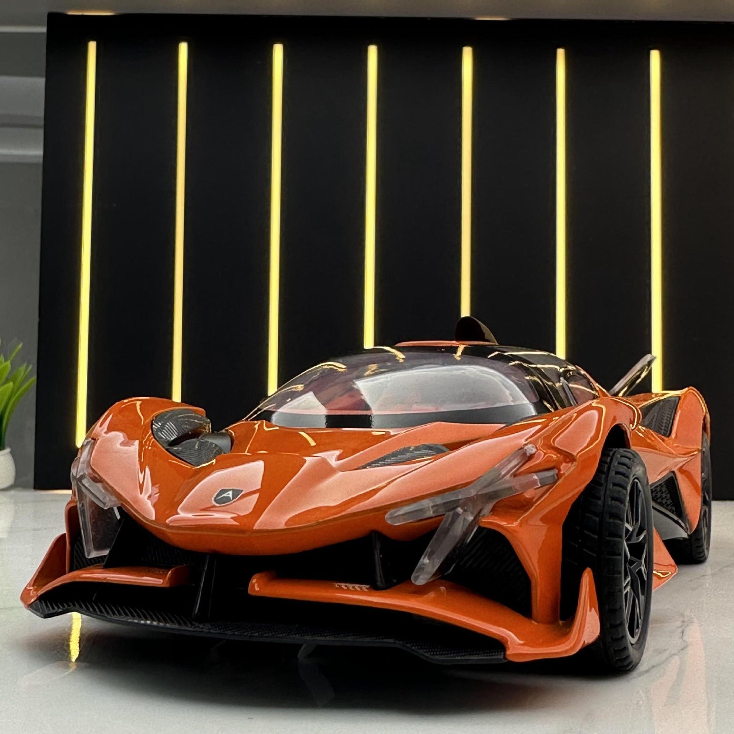 合金汽車模型 1:24 Apollo 太陽神跑車噴霧回力玩具汽車音樂模型裝飾品