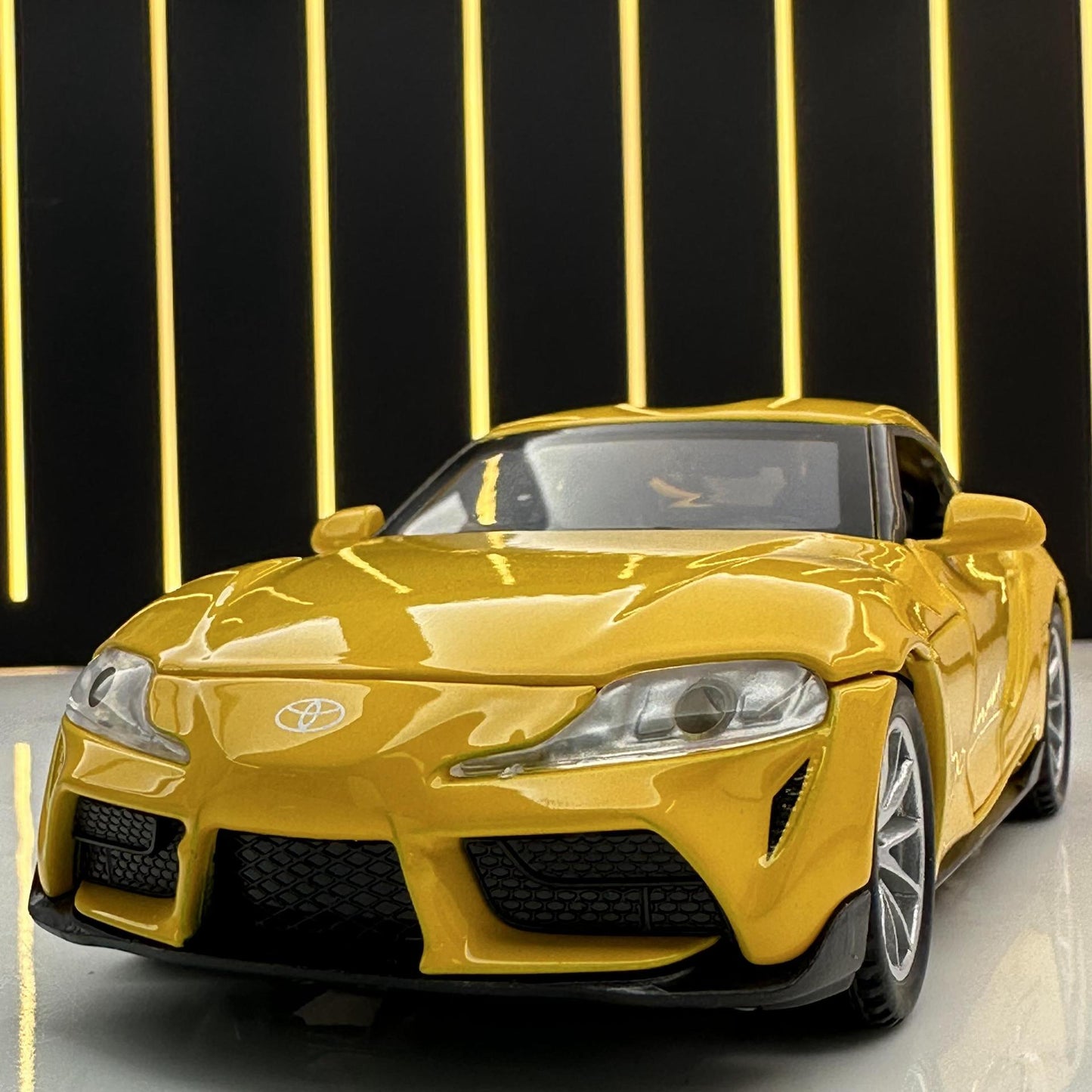 合金車模1:32 Cow 車帶聲光回力玩具車音樂模型擺件收藏